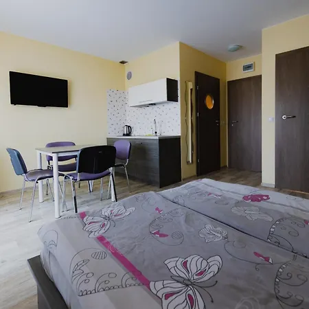 Trzy Czajki 비치에